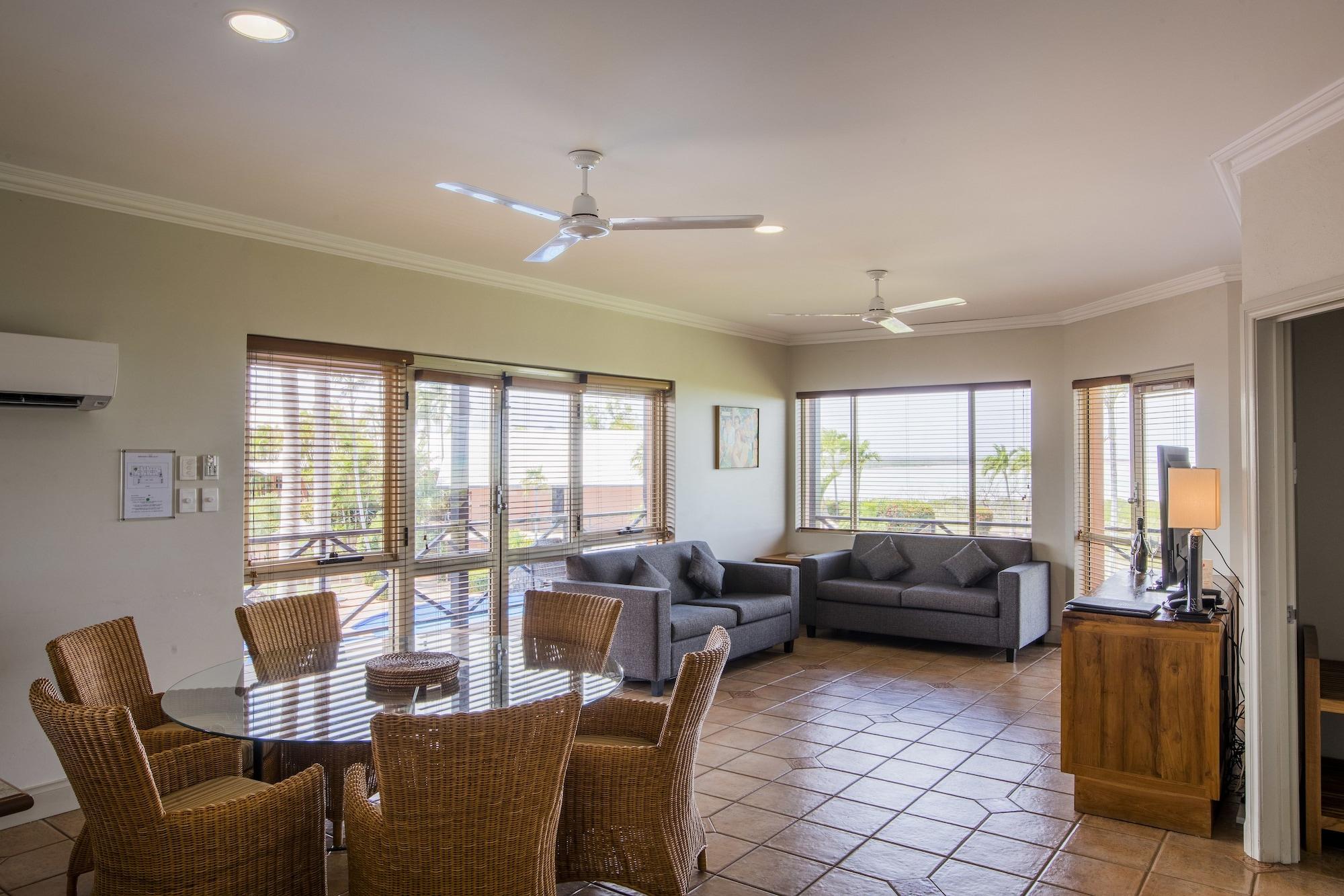Moonlight Bay Suites Broome Exteriör bild