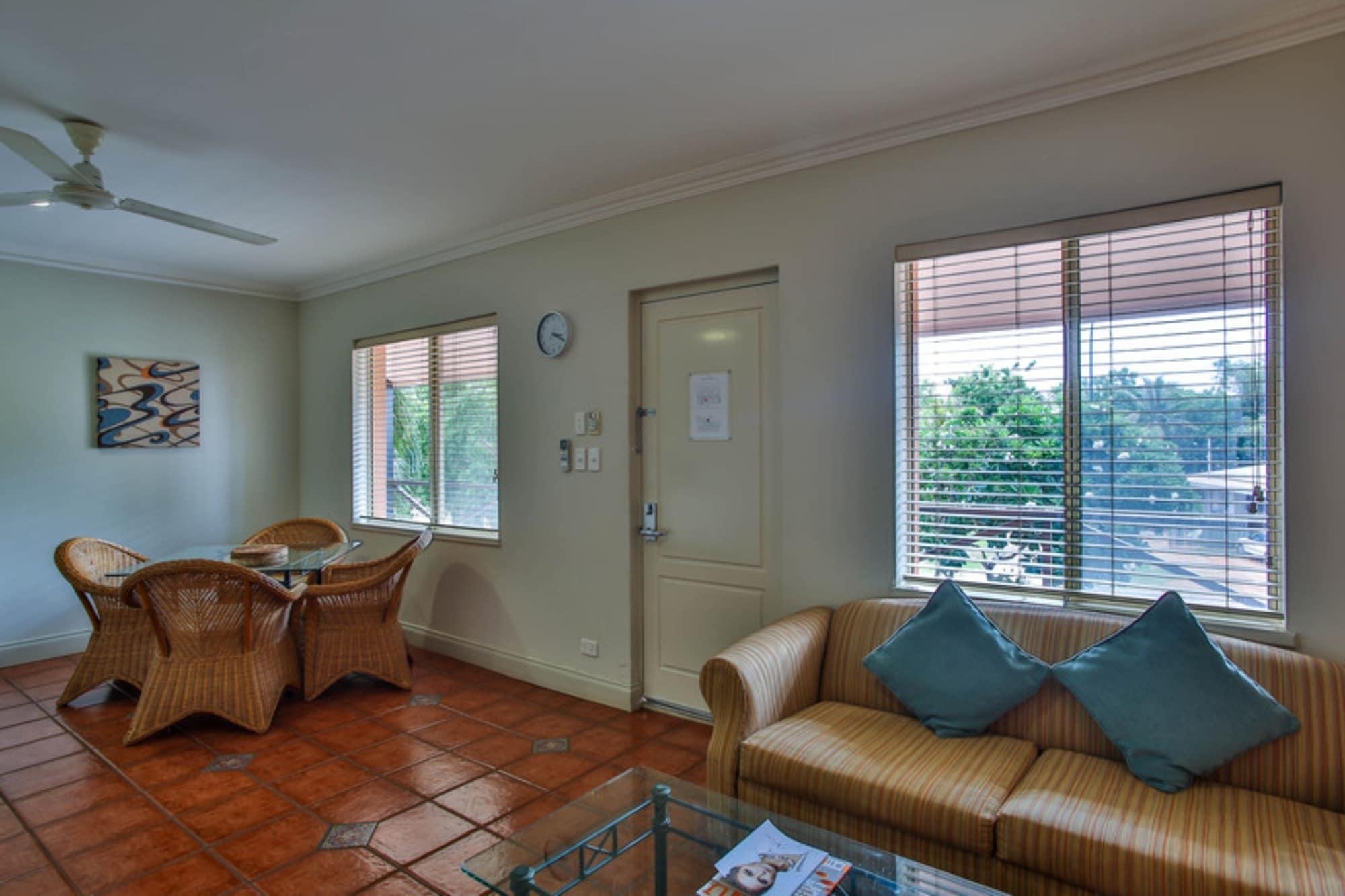Moonlight Bay Suites Broome Exteriör bild