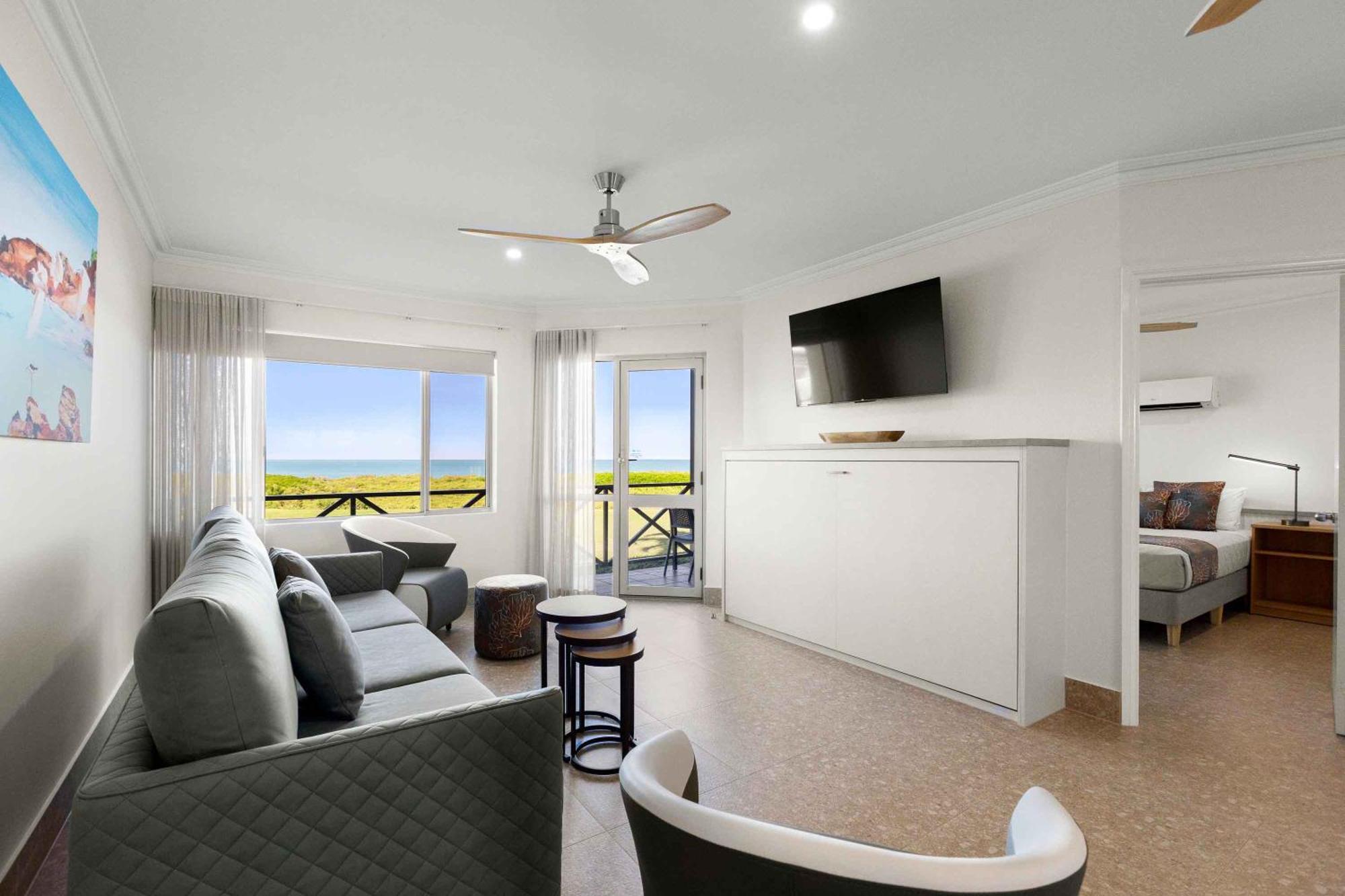 Moonlight Bay Suites Broome Exteriör bild
