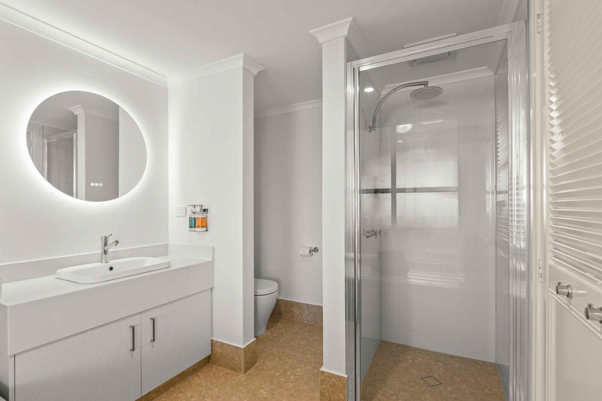 Moonlight Bay Suites Broome Exteriör bild