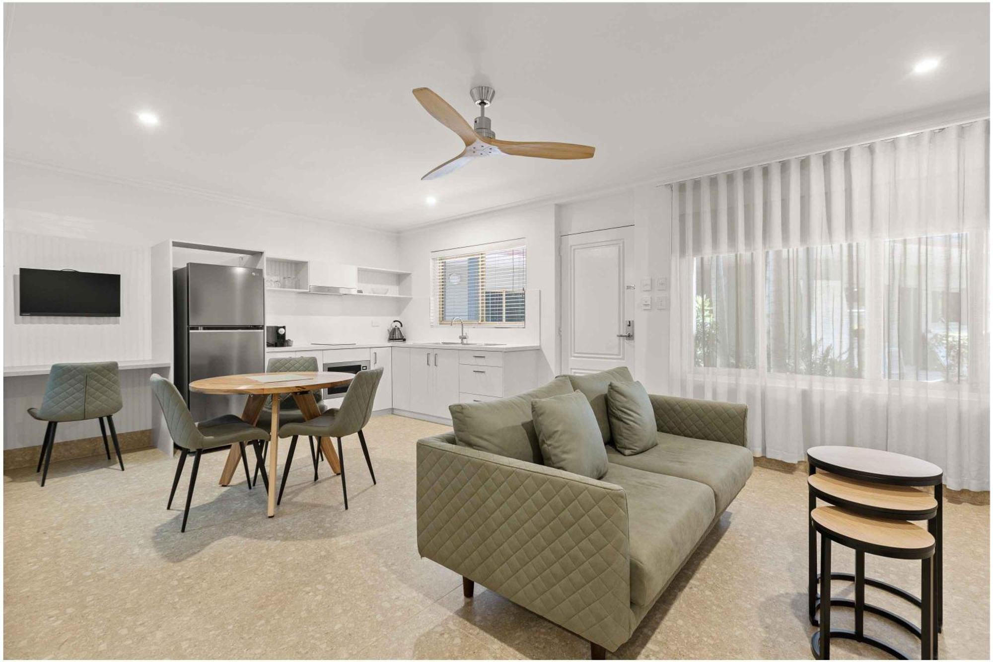 Moonlight Bay Suites Broome Exteriör bild
