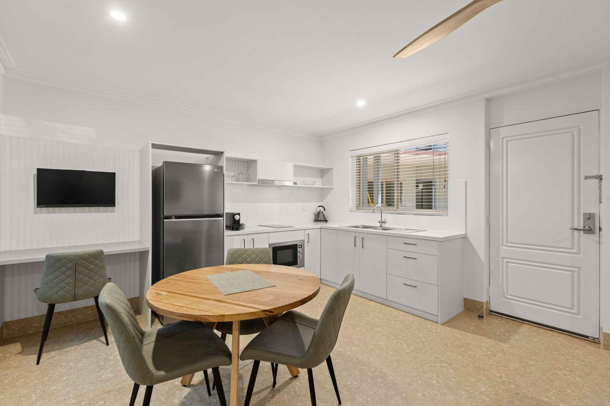 Moonlight Bay Suites Broome Exteriör bild