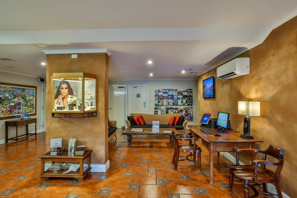 Moonlight Bay Suites Broome Exteriör bild