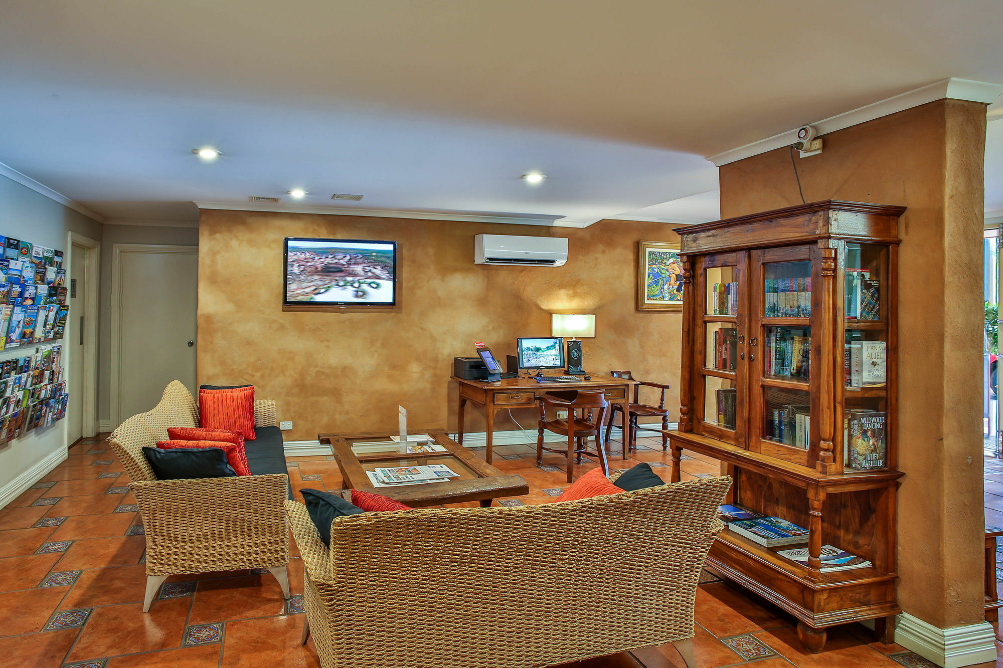 Moonlight Bay Suites Broome Exteriör bild