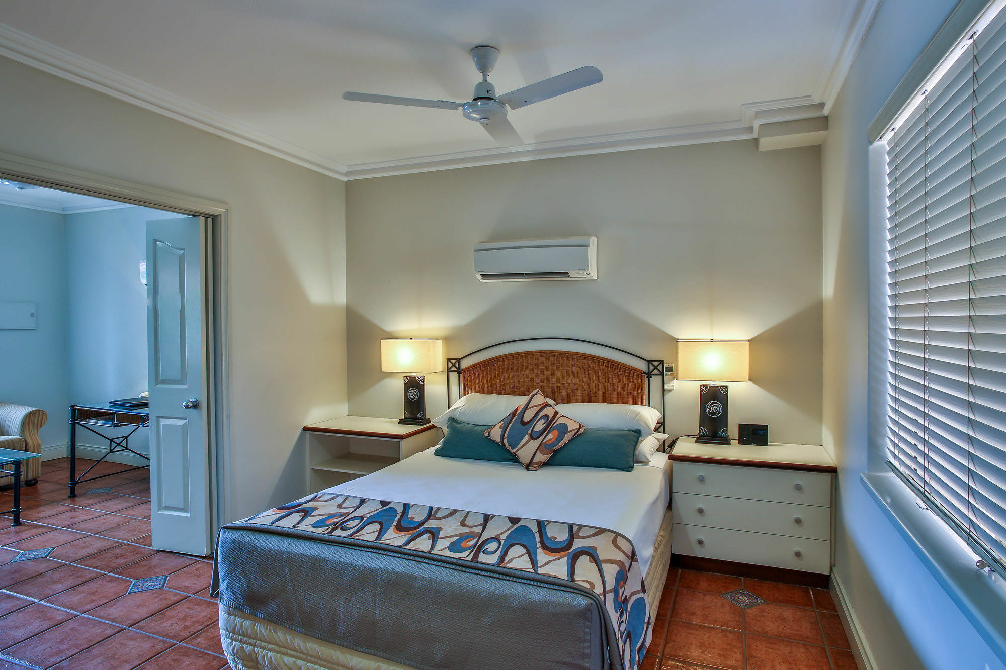 Moonlight Bay Suites Broome Exteriör bild